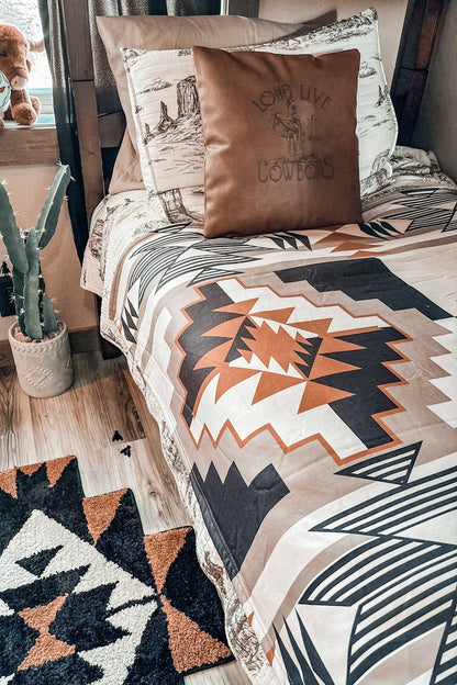 Santa Fe Dust Blanket | Western Aztec Plush Reversible Throw Blanket