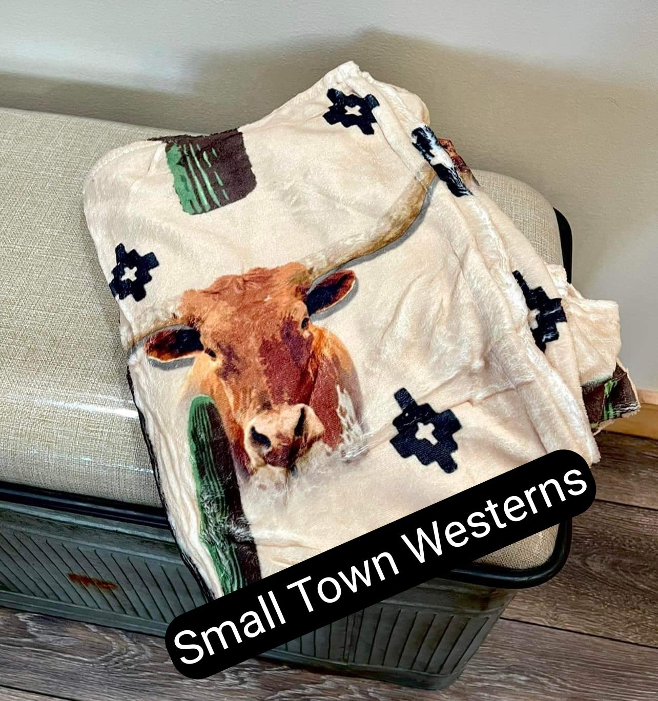 Desert Longhorn Blanket | Western Longhorn Print Plush Throw Blanket