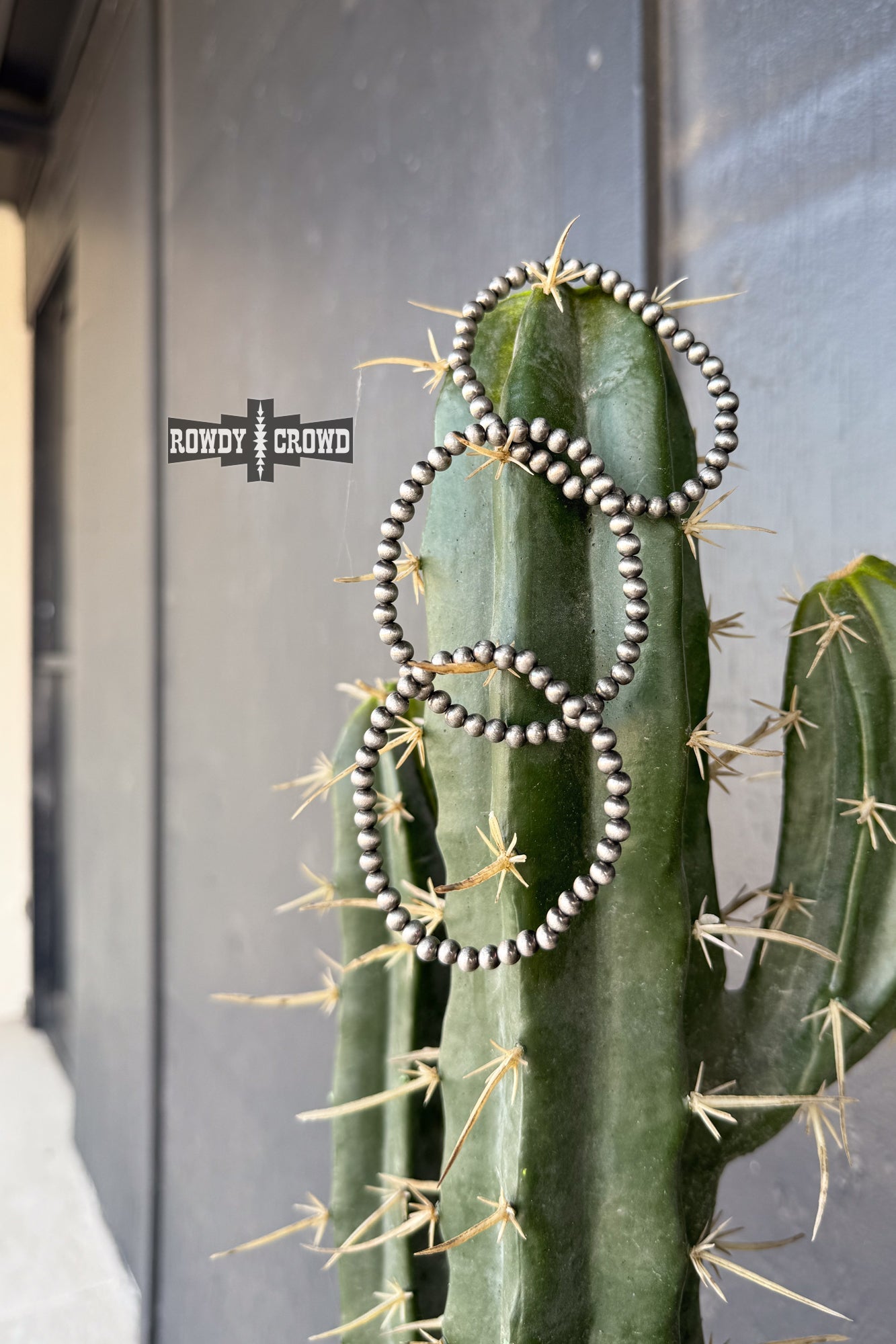 Rancho Pearl Bracelets | Western Cowgirl Silver Navajo Bead Stretch Bracelet