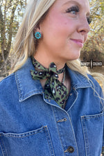 Load image into Gallery viewer, Olive Leopard Twillie
