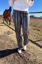 Load image into Gallery viewer, Ruffled Cup Pants
