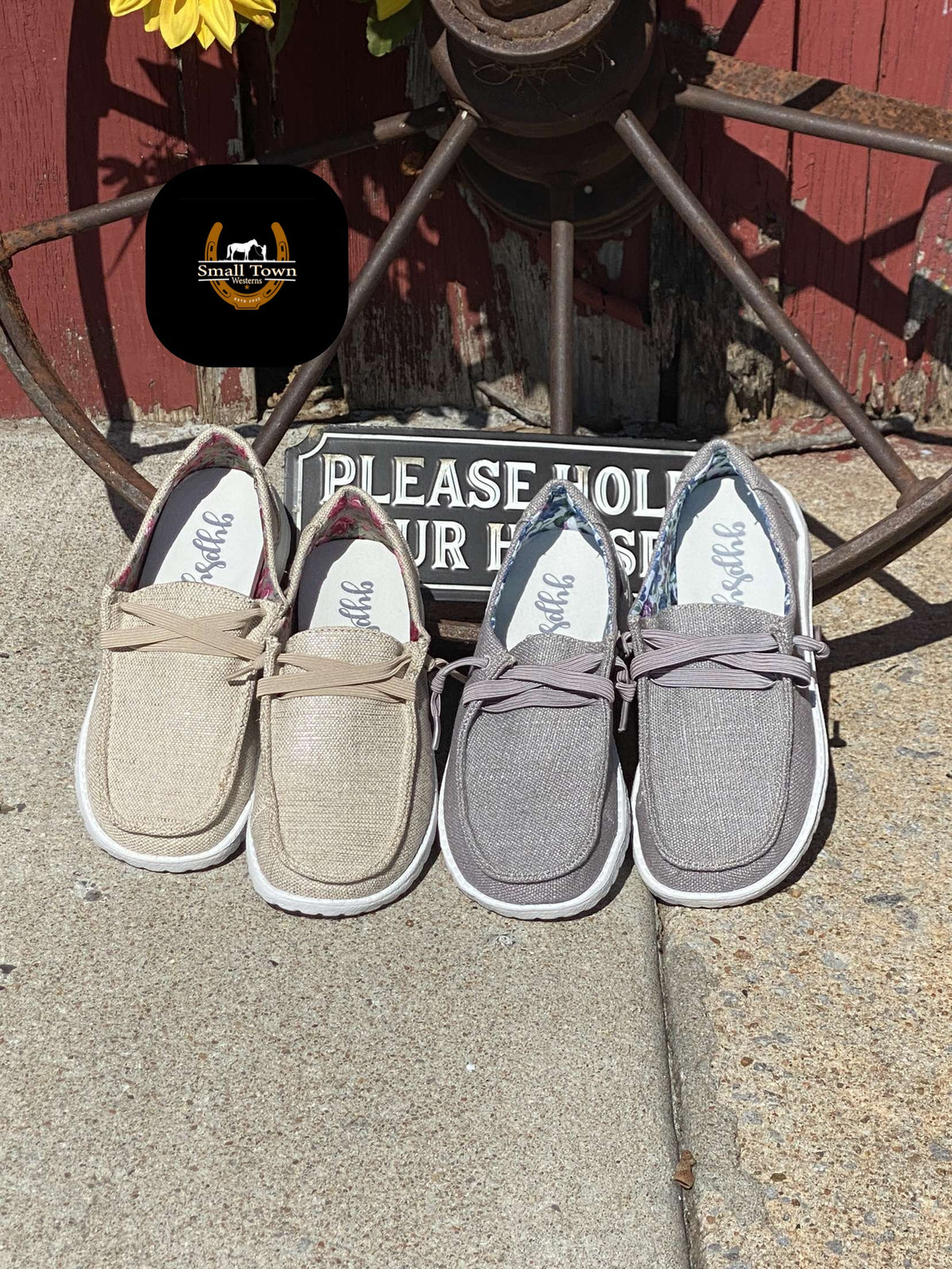 Holly Slip-Ons | Western Cowgirl Woven Canvas Slip-On Shoes