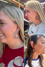 Load image into Gallery viewer, Ringling Hoop Earrings
