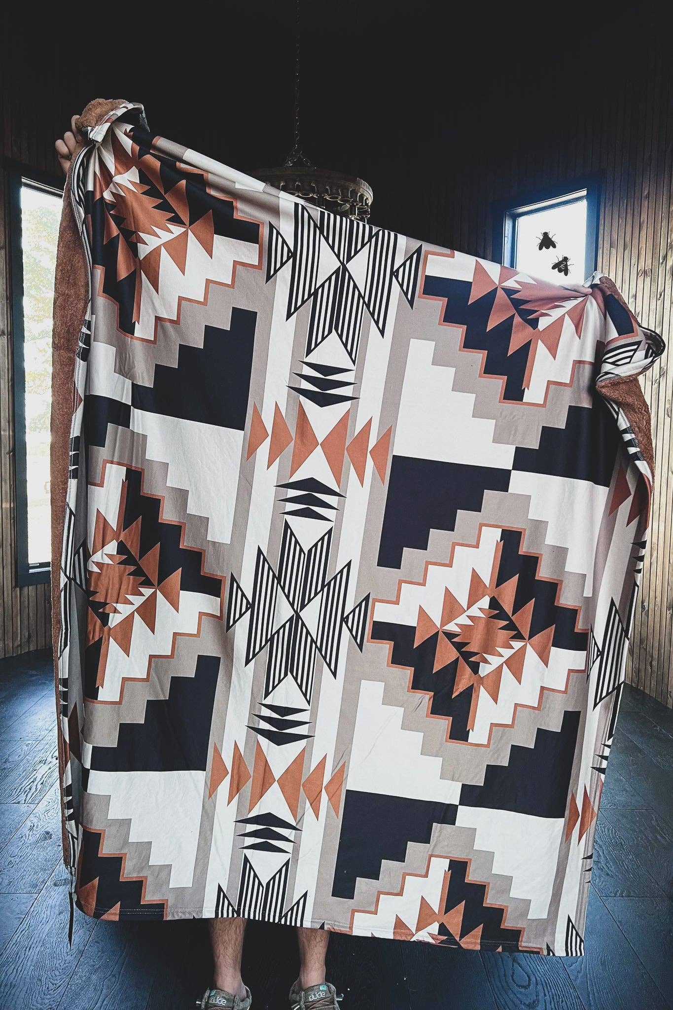 Santa Fe Dust Blanket | Western Aztec Plush Reversible Throw Blanket