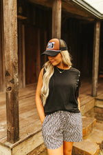 Load image into Gallery viewer, Ranch Style Queens Hat
