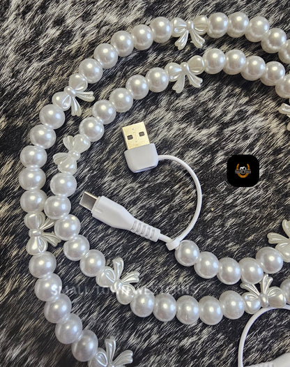 Bows & Pearls 4 Way Multi Charger