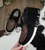 Load image into Gallery viewer, All Fringed Up - Black

