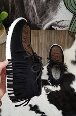 Load image into Gallery viewer, All Fringed Up - Black
