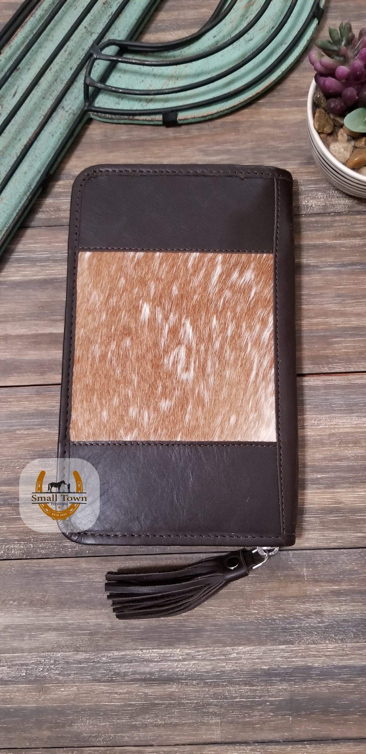 Cutout Tooled Flower Wallet | Western Cowgirl Tooled Leather Cowhide Wallet